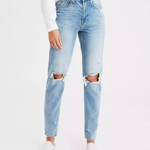 American Eagle Mom Jeans, size 6
